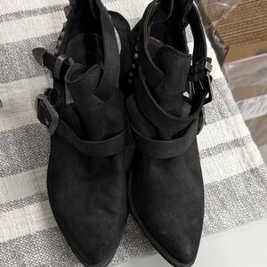 Dolce Vita Black Women's silver spurs Ankle Boots sz 8